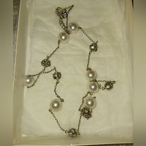 VINTAGE GORGEOUS & ELEGANT Necklace